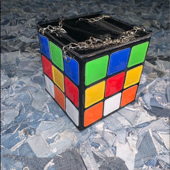 Rubik’s Cube - Picture 1 of 5